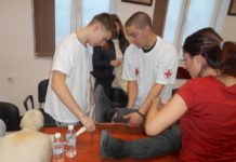 Младежите от БМЧК – Тетевен с проведен курс за оказване на първа долекарска помощ