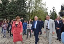 Стотици граждани на Ловеч посрещнаха вчера космонавтът Георги Иванов