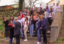 Ловешки ученици с постановка в Тетевен