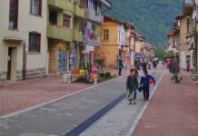 Пешеходната зона на ул. „Иван Вазов“ влиза в експлоатация