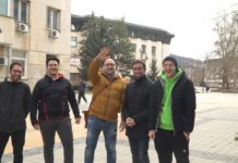 Геймъри дариха над 4 400 лв. за нуждите на социалните центрове в Ловеч чрез 17 часа компютърни игри