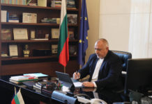 Осигурява се допълнително финансиране от оперативните програми за справяне с пандемията от коронавирус в страната