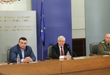 3 години затвор или глоба от 100 до 300 лева за неверни данни при преминаване през КПП