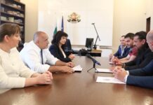 ДДС става 9% за заведения, заведения за обществено хранене и развлекателен сектор, категоризирани по Закона за туризма