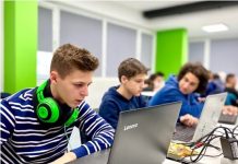 Училищна Телерик Академия отвори приема за безплатните си ИТ обучения за ученици в Ловеч и Луковит