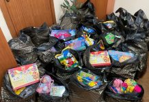 Община Тетевен с подаръци за образователните институции и центровете, работещи с деца и младежи