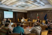 Областният щаб по здравеопазване: Без нови мерки, увеличаваме контрола по спазването им и засилваме комуникацията между звената