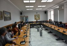 Щабът в Ловеч ще съобщи в петък дали променя мерките срещу COVID-19