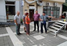 Д-р Мадлена Бояджиева направи проверка на ремонтните дейности на площада в Тетевен