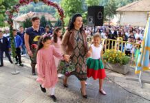 В община Тетевен тържествено бе даден старта на новата учебна година