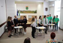Проведоха се ученически образователни игри под надслов „С памет за миналото – с визия за бъдещето“