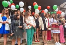 Средните училища в Тетевен изпратиха зрелостниците от випуск 2023