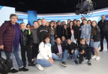 Ученици от ОУ „Христо Ботев“ от село Глогово на посещение в новия дом на Нова Броудкастинг Груп