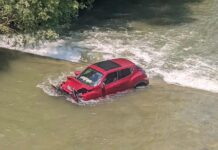 Жена падна с автомобила си в реката край с. Гложене