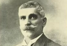 МОН: В никакъв момент и под никаква форма не е обсъждана промяна в изучаването на „Аз съм българче“