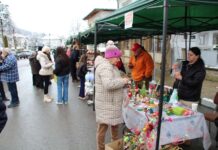 Кметът на Тетевен посети Коледния базар в с. Голям извор