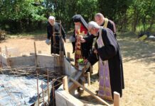 Днес беше положен основен камък за изграждането на нов храм в село Малка Желязна