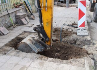 Д-р Мадлена Бояджиева направи инспекция на дейностите по проект „Реконструкция на водоснабдителната мрежа на град Тетевен“