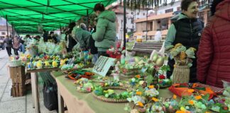 Пролетният базар в Тетевен донесе приятни емоции, много настроение и празничен дух