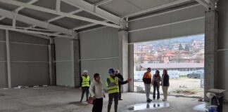 Кметът на Тетевен посети строежа на новия търговски комплекс в града