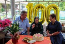 Кметът на Община Тетевен поздрави баба Пена Неева по случай нейния 100-годишен юбилей