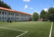 В село Градежница бе открита реновираната спортна площадка в двора на местното училище