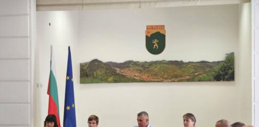 Община Тетевен инициира работна среща за справяне с водната криза